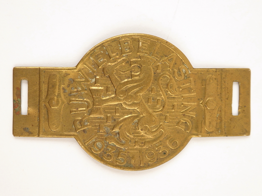 messing fietsplaat met inscriptie rijwielbelasting 1935 1936