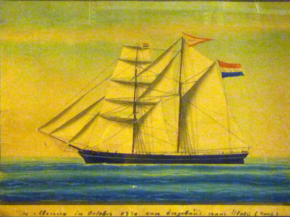Aquarel van de 2 mast schoener Menno, gebouwd in 1865 op de werf van Wubbo Cornelis Wildervanck te Hoogezand, voor kapitein / eigenaar Jan Zacharias Potjer te Sappemeer. Tussen 1878 en 1882 wordt het schip bevaren door kapitein Marten Hilbrands. Hij voer onder de Veendammer vlag. Het schip is in 1892 gestrand bij Egmond aan zee, en het wrak werd voor ƒ 1075,- inclusief inventaris verkocht. De logboeken van de Menno zijn ook nog in het museum aanwezig.