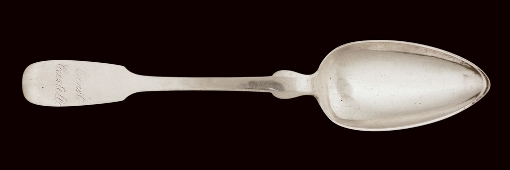 zilveren oostzeelepel met spatelvormige steel met gepunte inscriptie Ernst Castell, op achterkant trembleersteek en meesterteken Aron, letter J, essayeur W. (schrijfl ) = carl August Winkelmann , essayeur 1841- 1844 , 1846 - 1849 en stadskeur