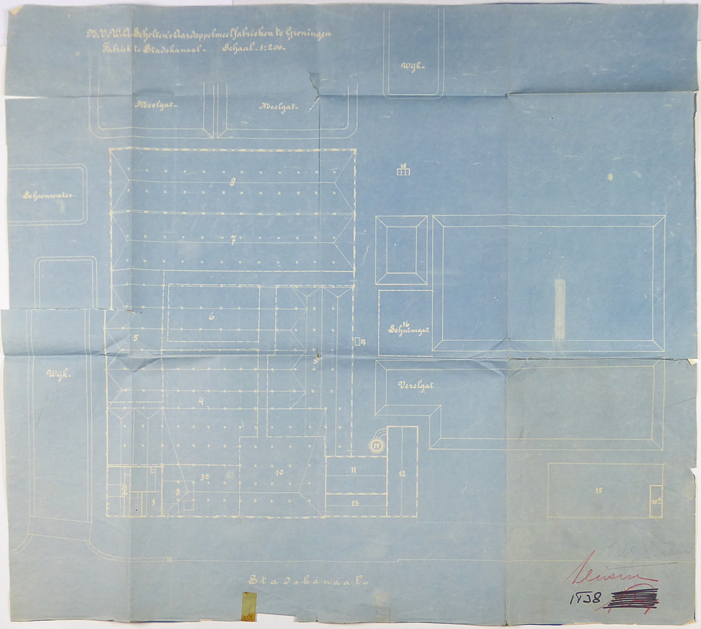 blauwe kleurige vierkante papier met witte opdruk NV W.A. Scholten's Aardappelmeelfabrieken te Groningen. Fabriek te Stadskanaal