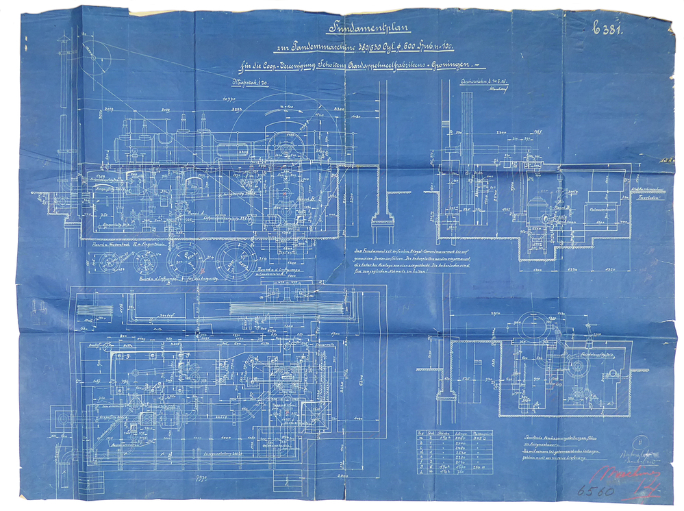 blauwe kleurige rechthoekige papier met witte opdruk fundamentplan zum tandemmachine 380 / 600 hub n 100 fur die cooperatieve Vereeniging Scholtens aardappelmeelfabrieken Groningen Massstab 1: 20, in het midden opdruk das fundament ein festen Ziegel-Cement mauerwerk bis auf gewachsen Boden zu fuhren. Die Ankerplatten werden eingemauert, die Anker bei Montage von oben eingesteckt. Die Ankerlochen sind frei zu jeglichem - Schmutz zu halten, rechtsonder opdruk Samtliche abwasserungsleitungen fuhren in Ausgussbassin. Die mit einen (x) gekennzeichneten Leitungen gehoren nicht zu unserer Lieferung