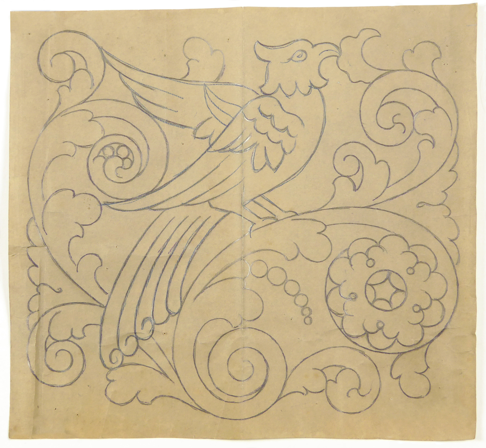 ontwerptekening figuratievelijke ornamentiek rondom vogel, dezelfde tekening in spiegelbeeld op achterzijde