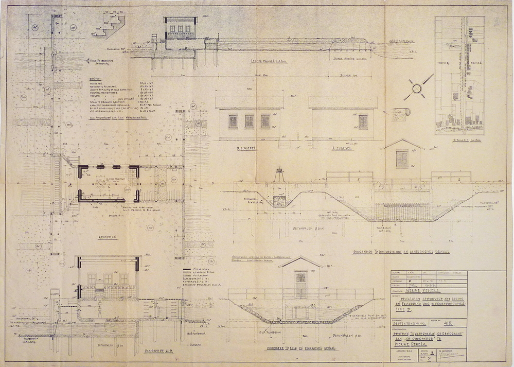 bemalings gebouwtje met kelder en fundering voor schroefpompinstallatie B