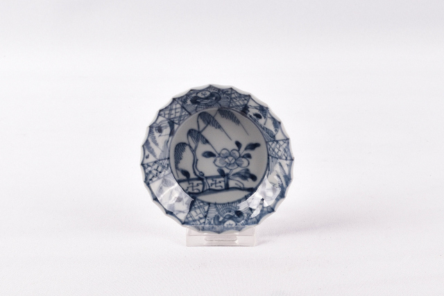 Schotel van Chinees porselein met blauwe beschildering