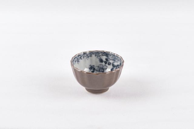 Porseleinen kop in Capucijner stijl,