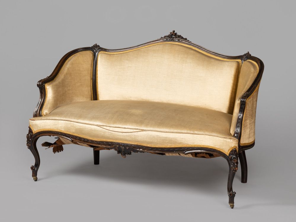 Bank in Lodewijk XV-stijl