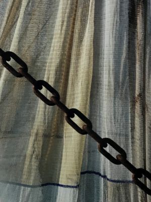 Fijn net met ketting